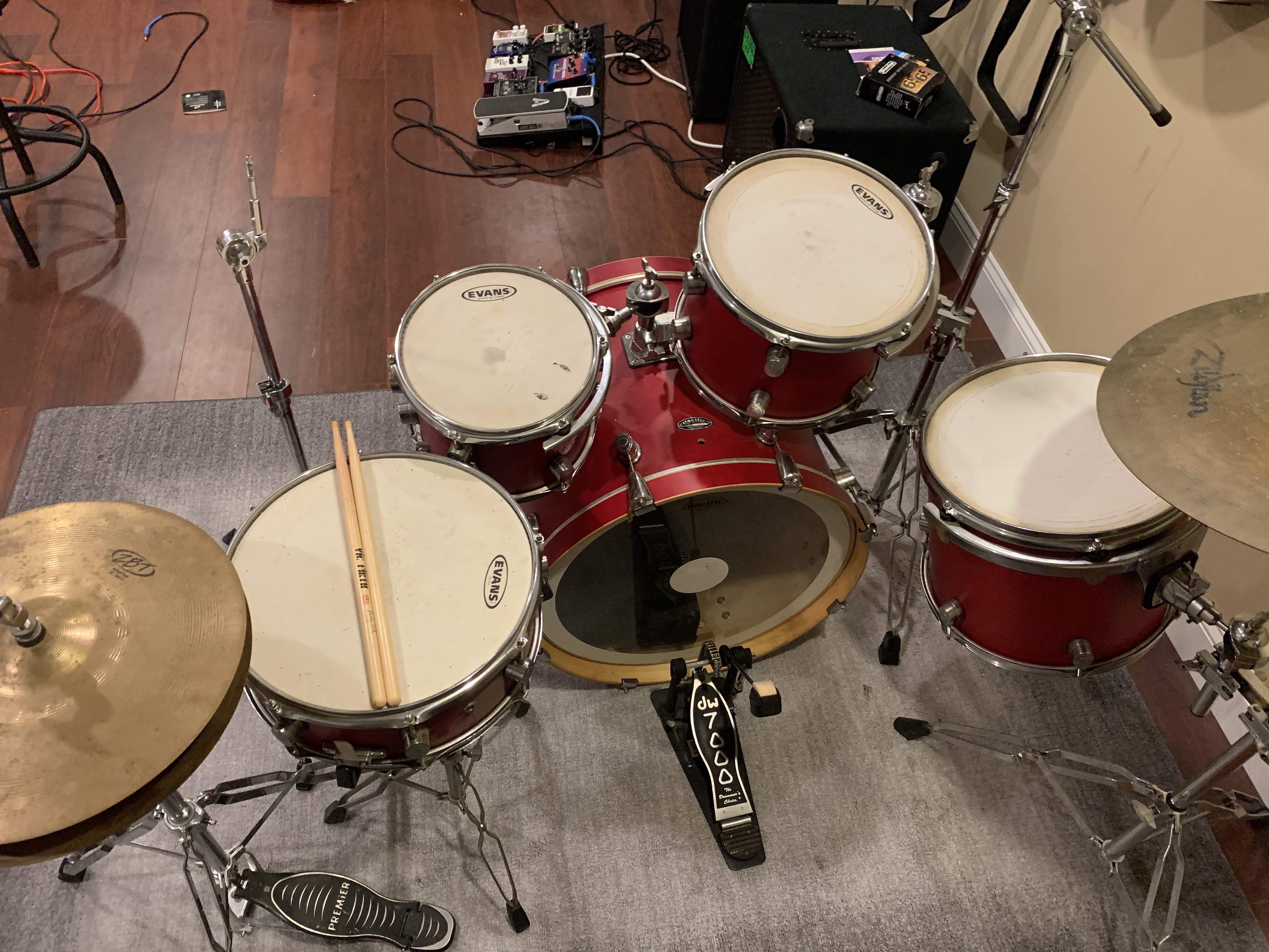 drums2.jpg